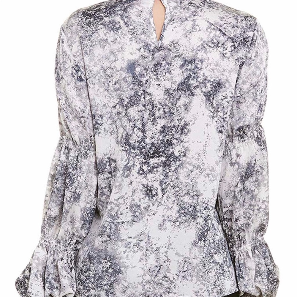 Bundle blouses!!! - Picture 2 of 8